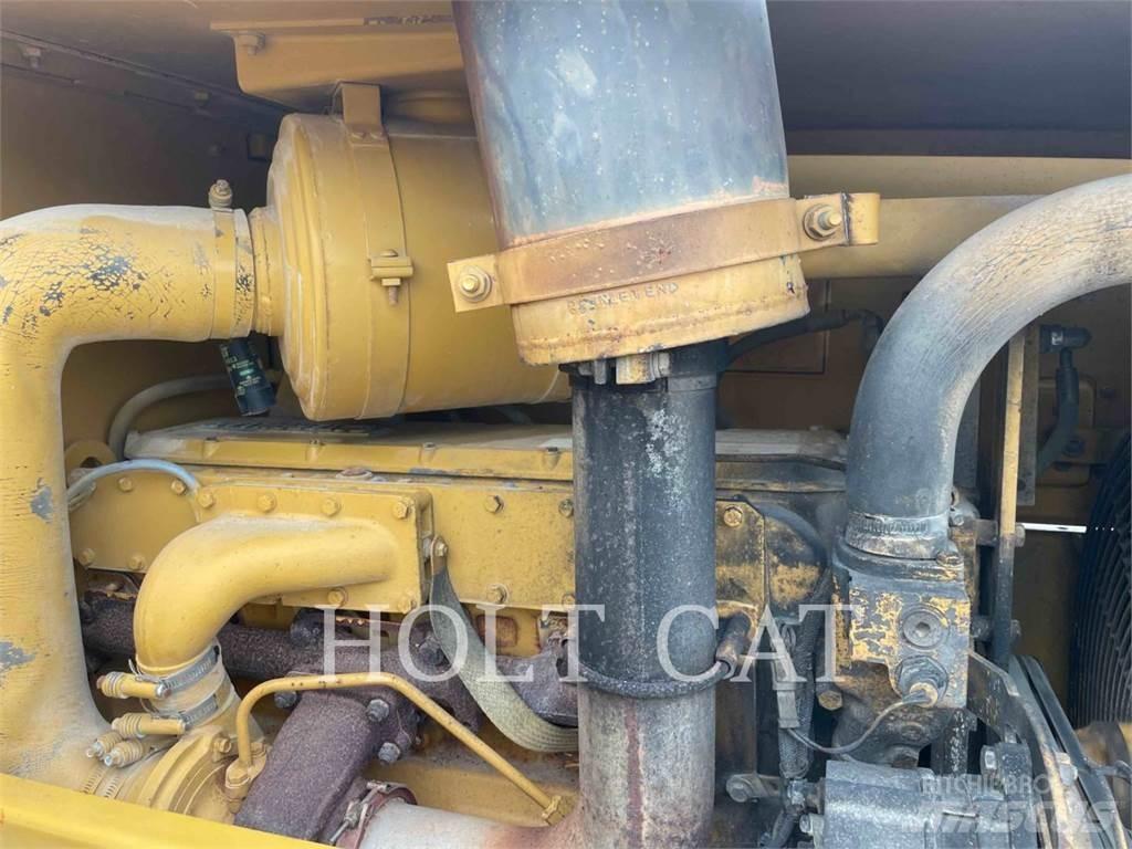 CAT CS563C Ühe trumliga rullid