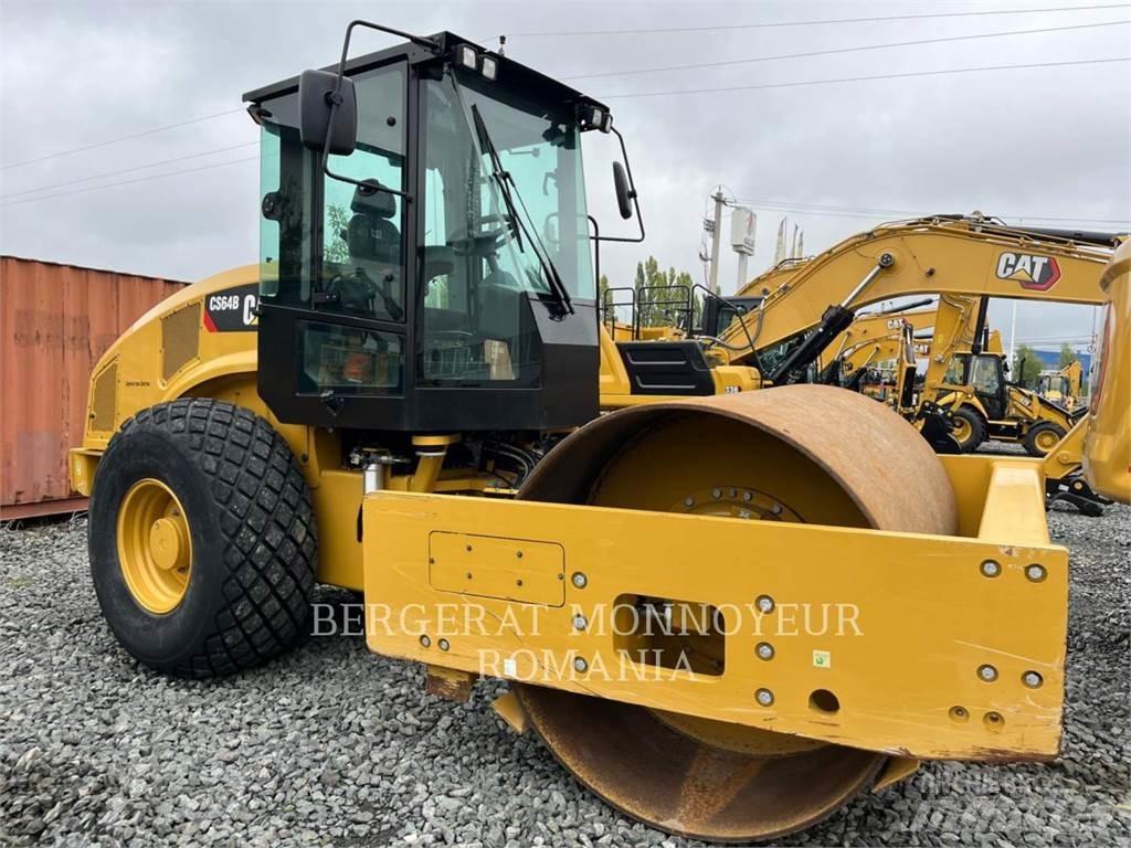 CAT CS64B Ühe trumliga rullid