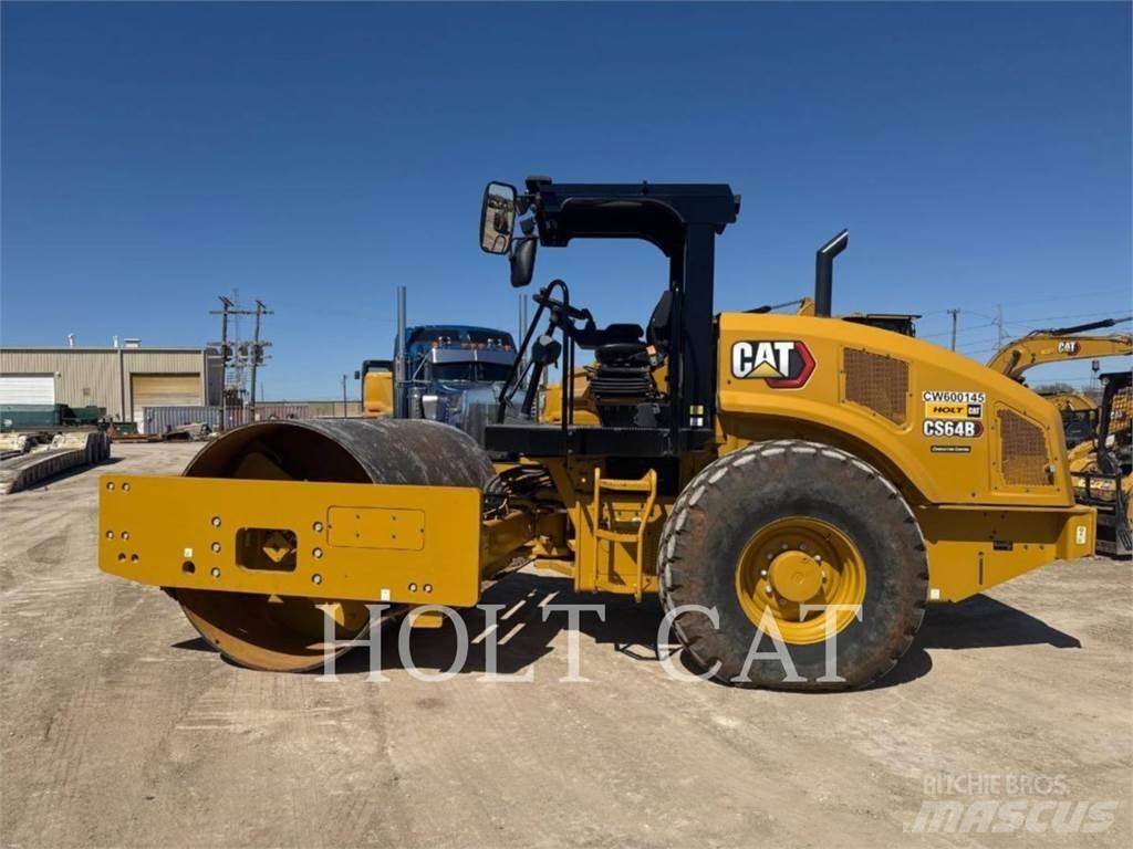CAT CS64B Ühe trumliga rullid