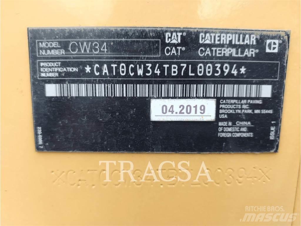CAT CW 34 Pneumorehvidega rullid