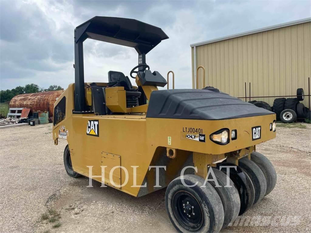 CAT CW14 Pneumorehvidega rullid
