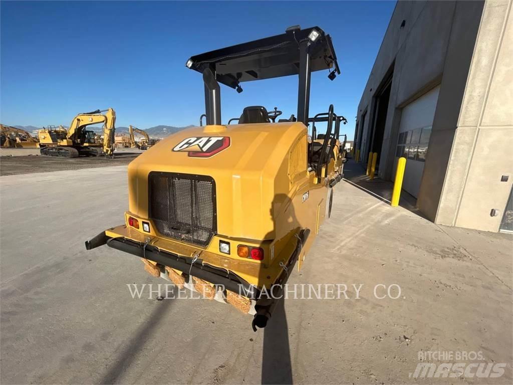 CAT CW16 Pneumorehvidega rullid