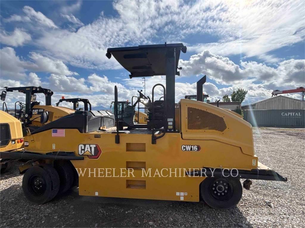 CAT CW16 Pneumorehvidega rullid