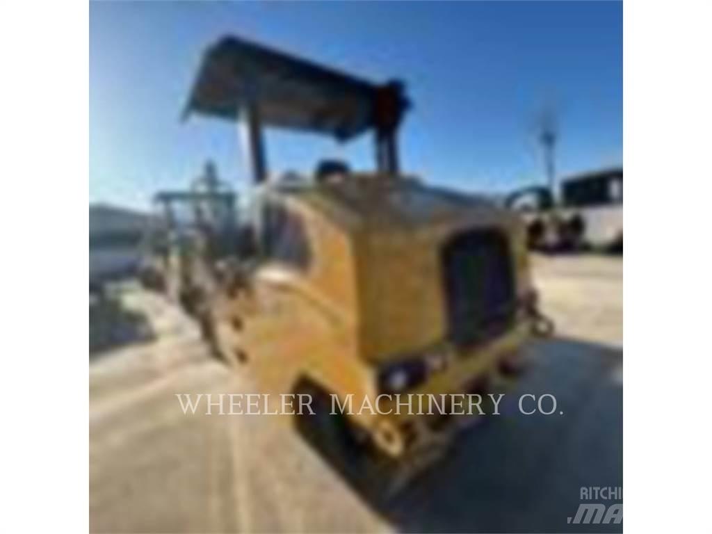 CAT CW16 Pneumorehvidega rullid