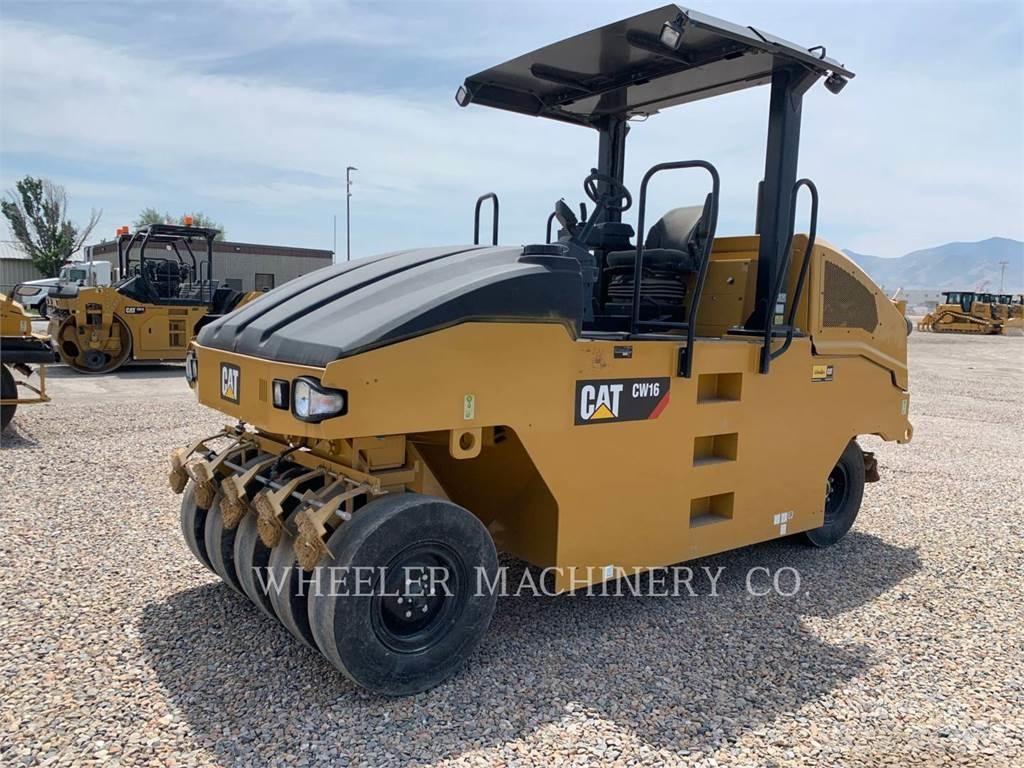 CAT CW16 Pneumorehvidega rullid