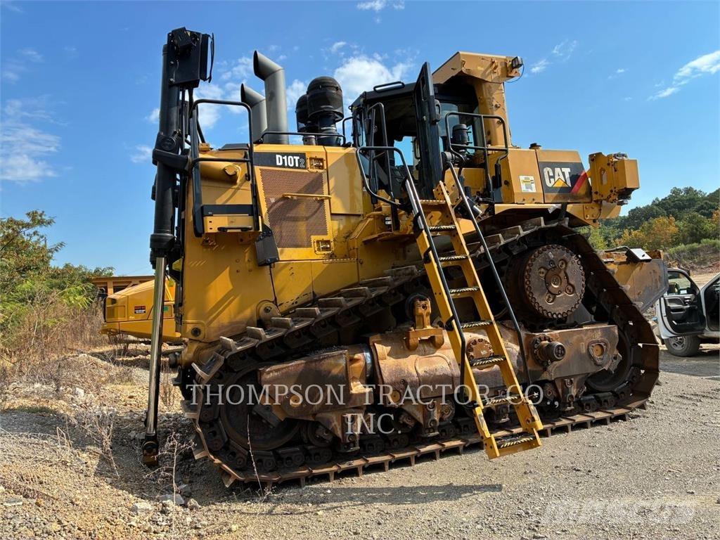 CAT D 10 T 2 Buldooserid