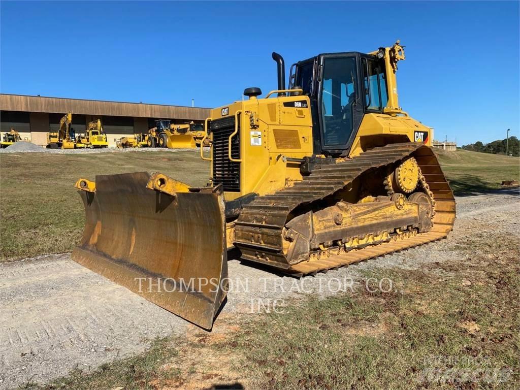 CAT D 6 N LGP Buldooserid