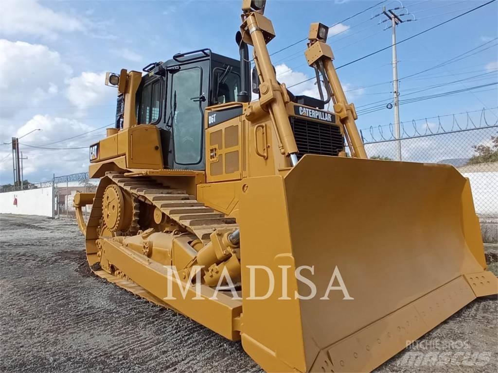 CAT D 6 T Buldooserid