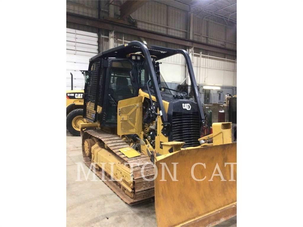 CAT D1 Buldooserid