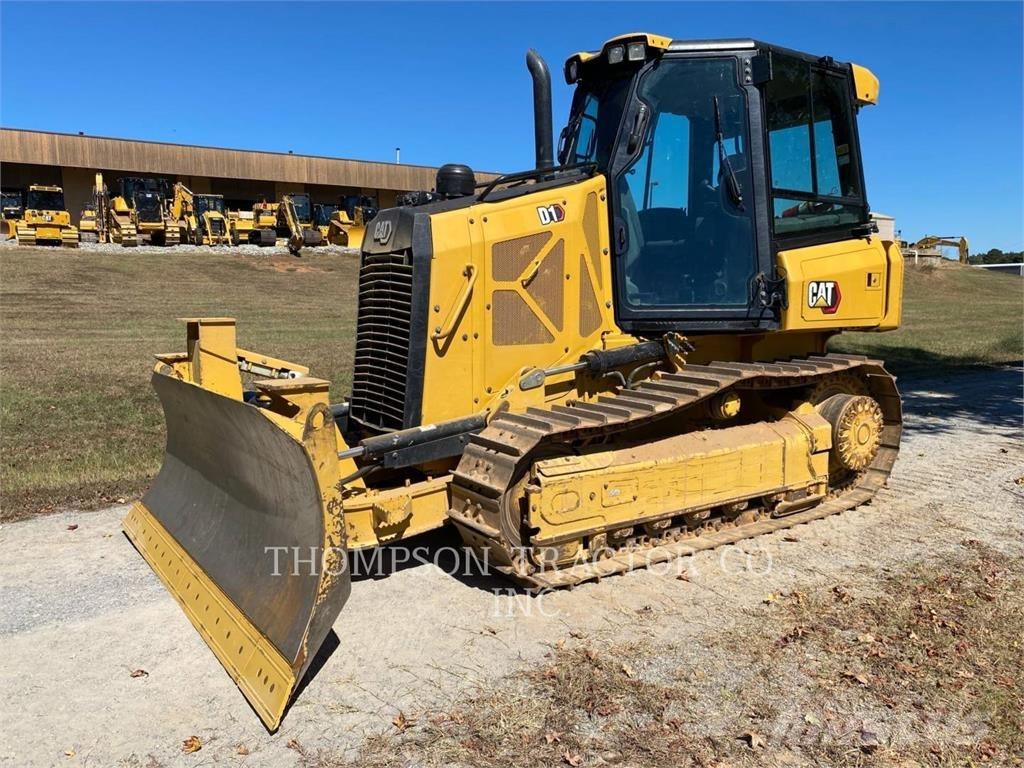 CAT D1 Buldooserid