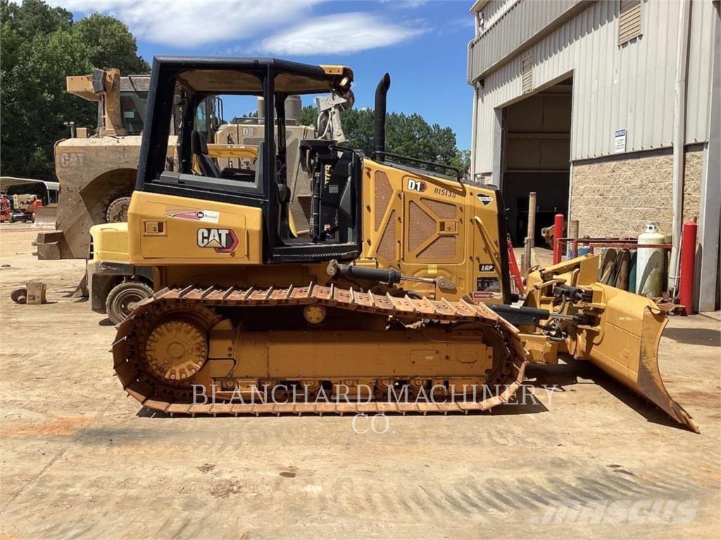 CAT D1 LGP Buldooserid