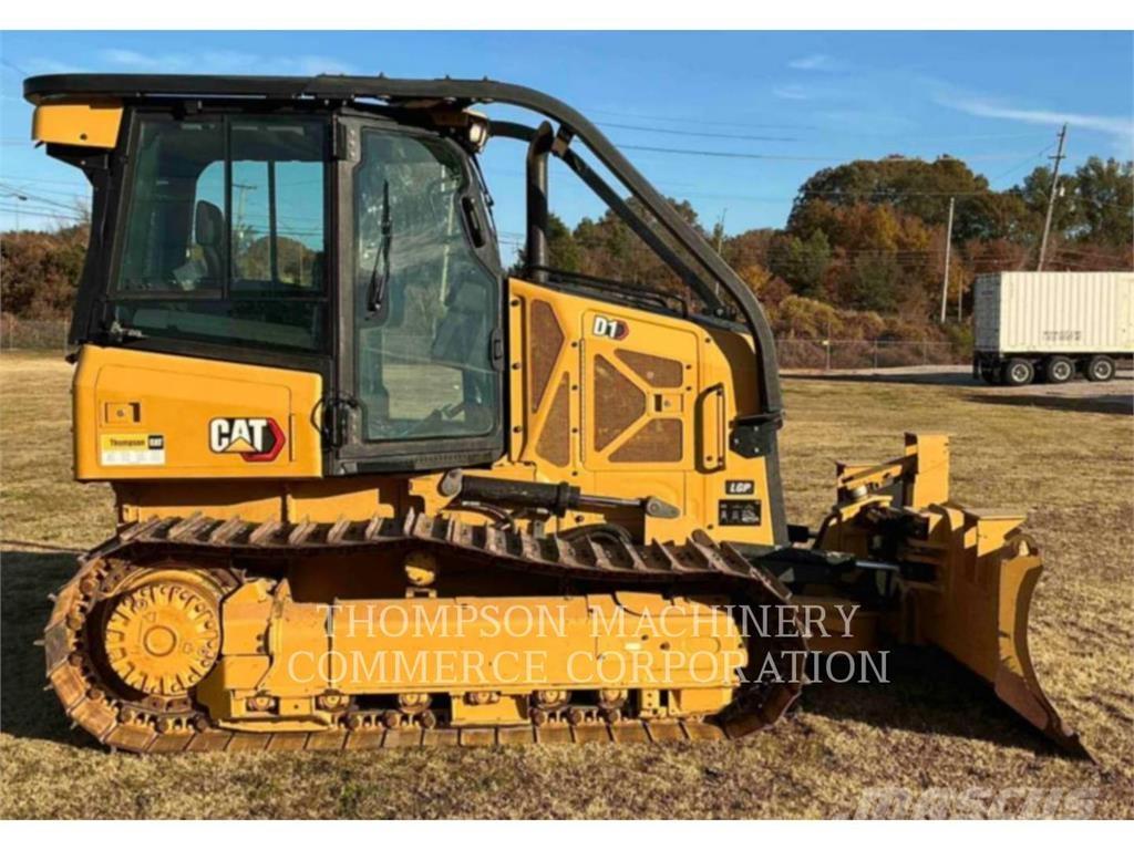 CAT D1 LGP Buldooserid