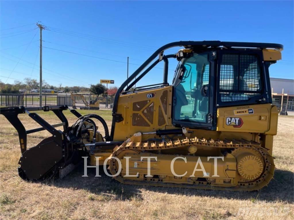 CAT D1 MULCHER Buldooserid