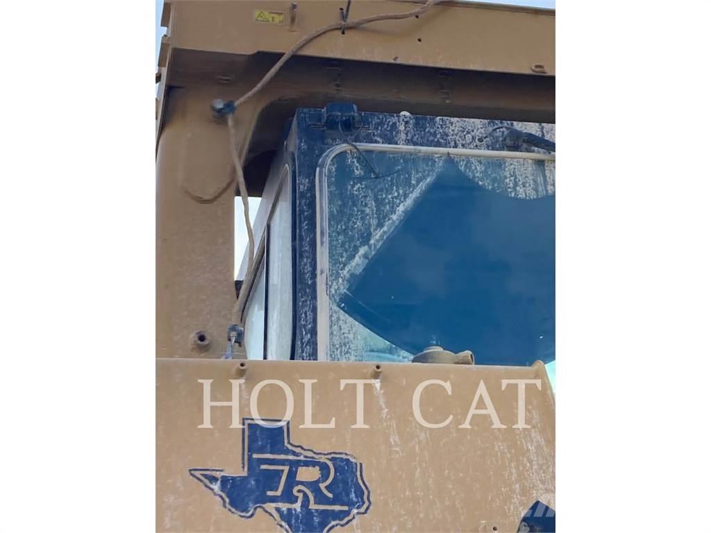 CAT D10T2 Buldooserid