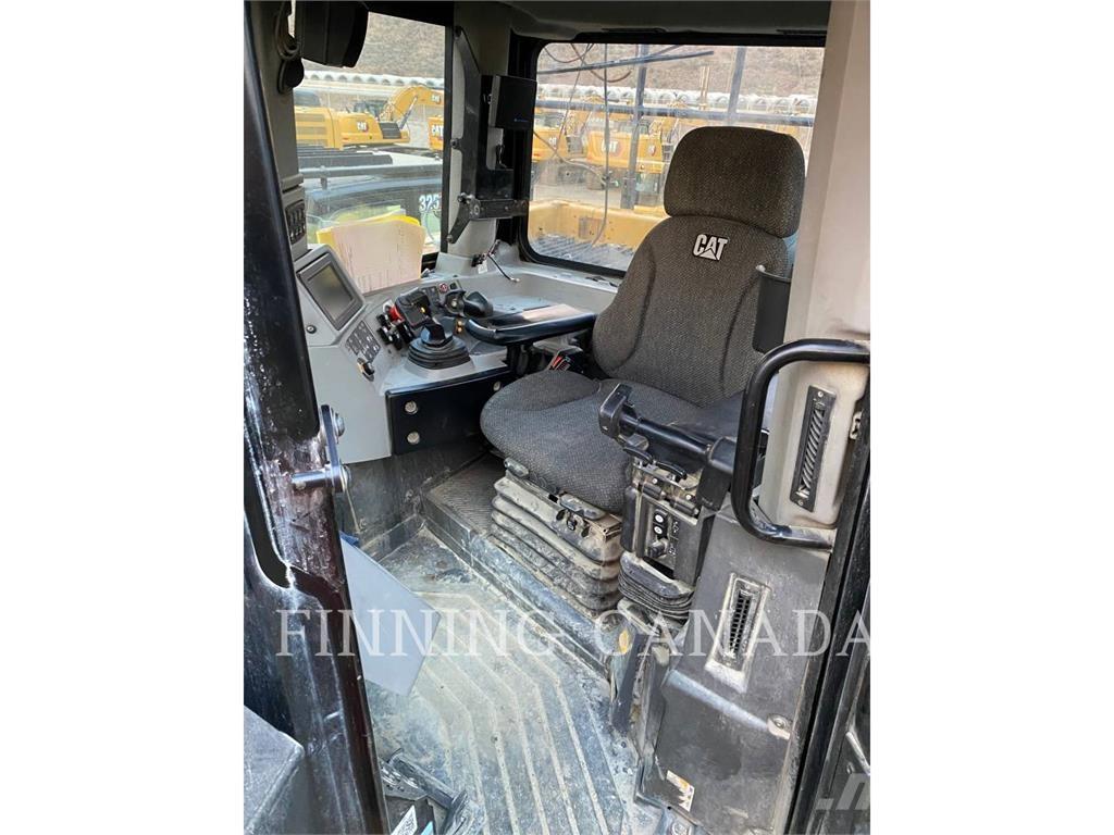 CAT D10T2 Buldooserid