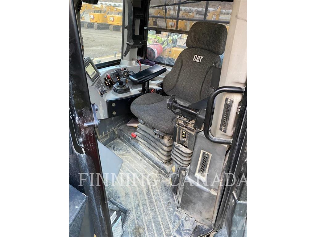 CAT D10T2 Buldooserid