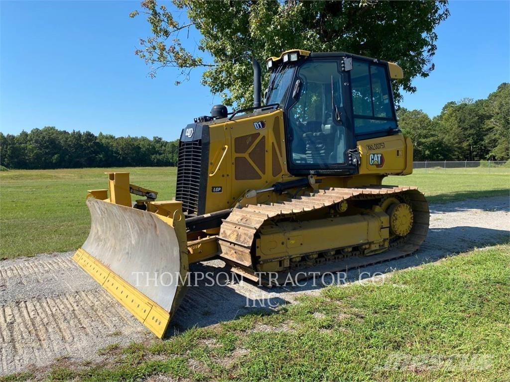 CAT D1LGP Buldooserid