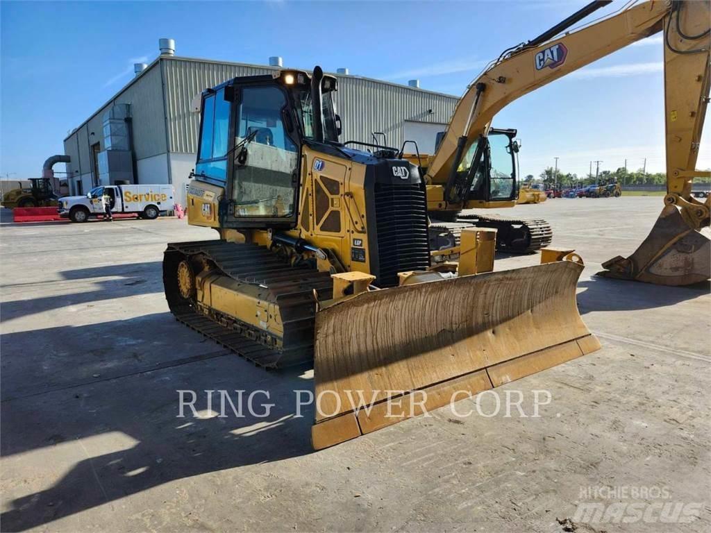 CAT D1LGPCAB Buldooserid