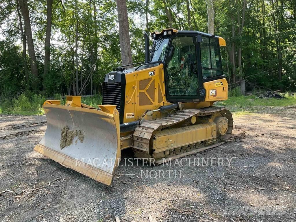 CAT D2 XL AZ2 Buldooserid