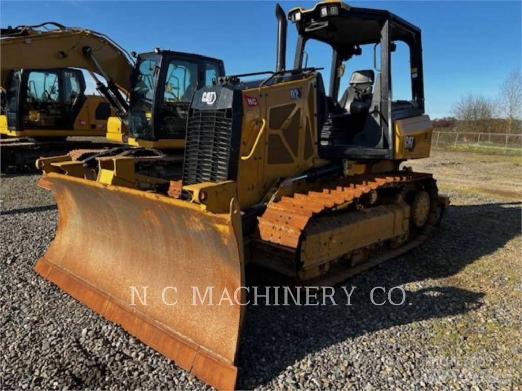 CAT D2 XLCN Buldooserid