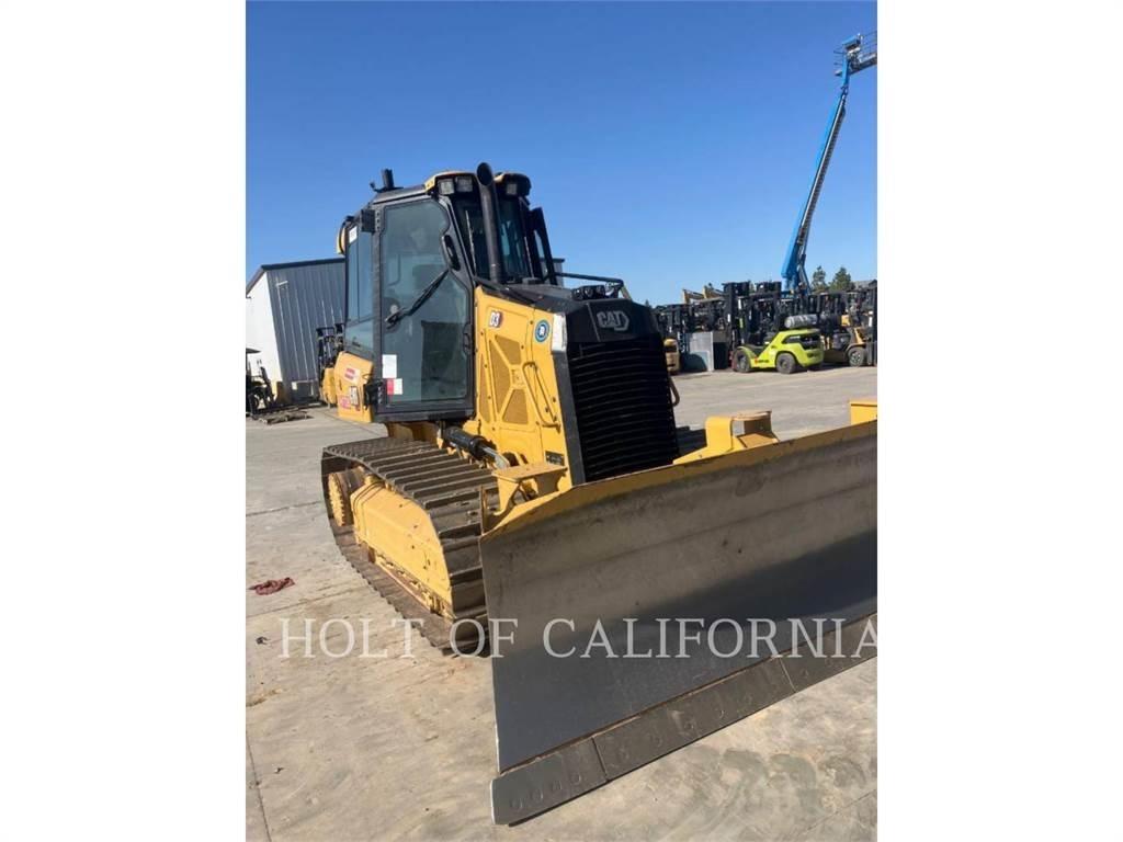 CAT D3 Buldooserid