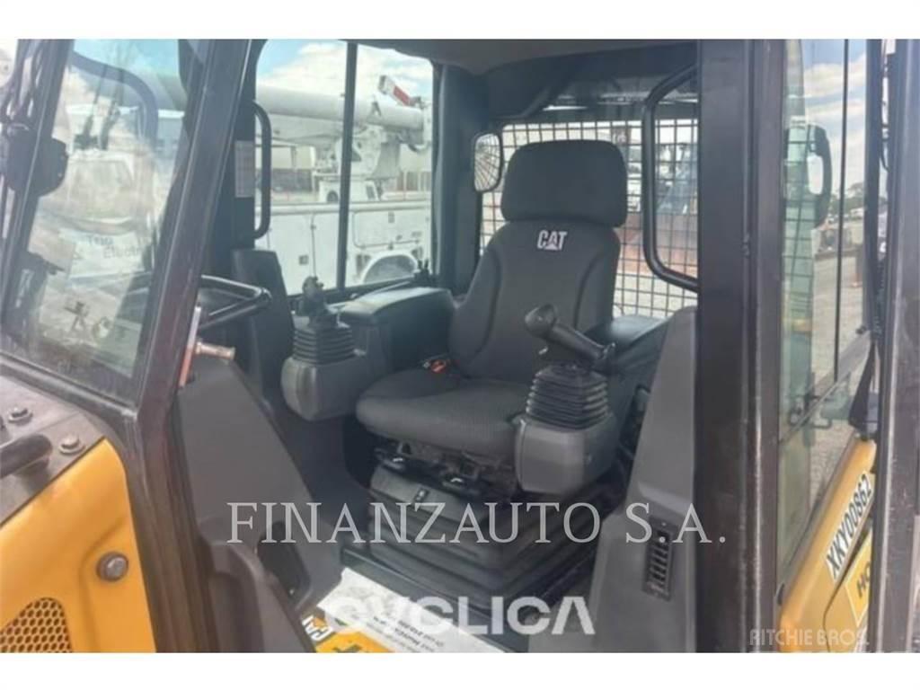 CAT D3 Buldooserid