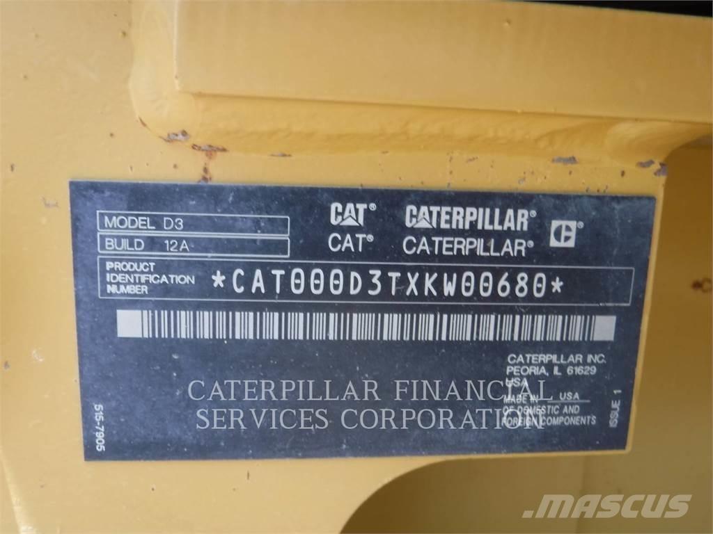 CAT D3-12 Buldooserid
