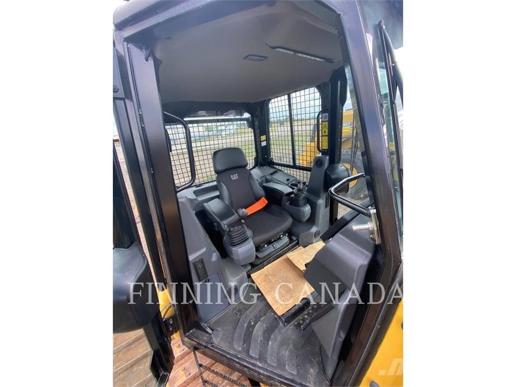 CAT D3-12 Buldooserid