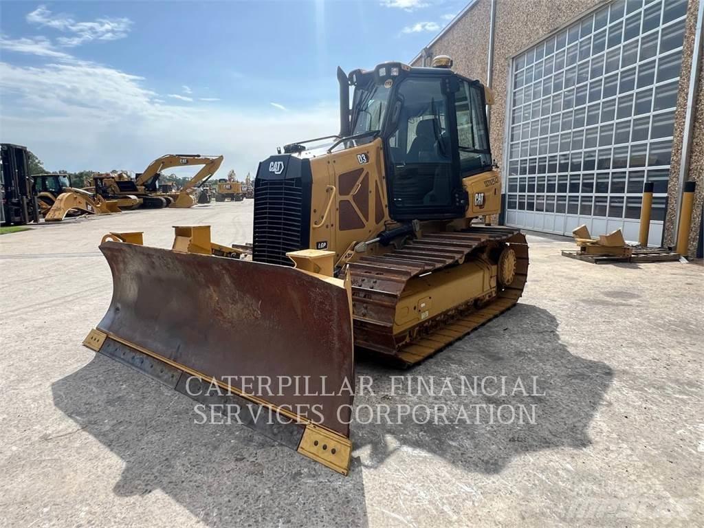 CAT D3-12LGP Buldooserid