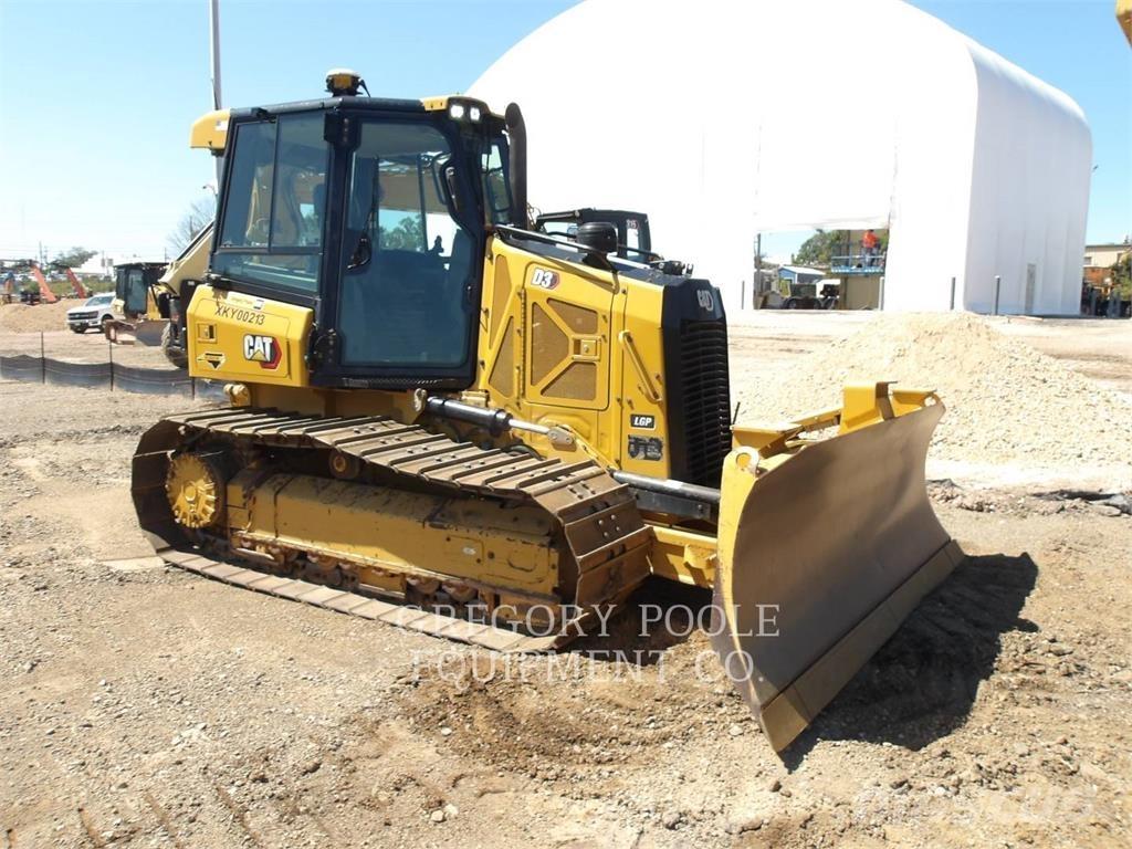 CAT D3-12LGP Buldooserid