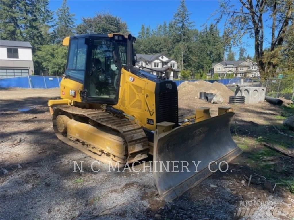 CAT D3 CB Buldooserid