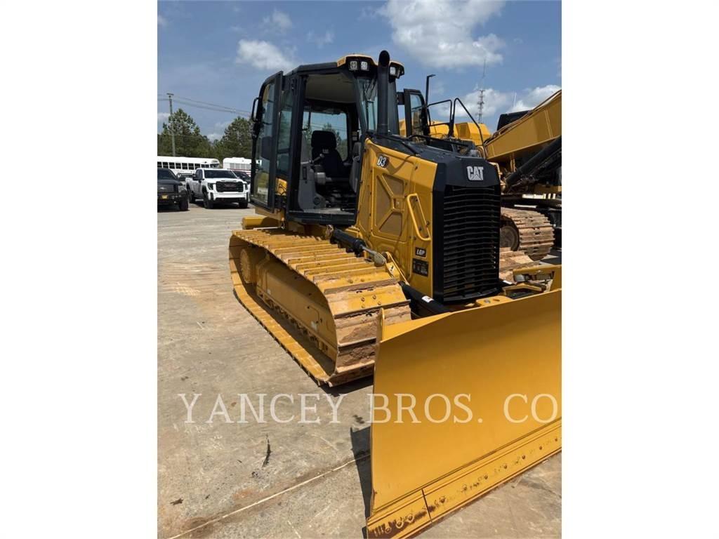 CAT D3 LGP Buldooserid