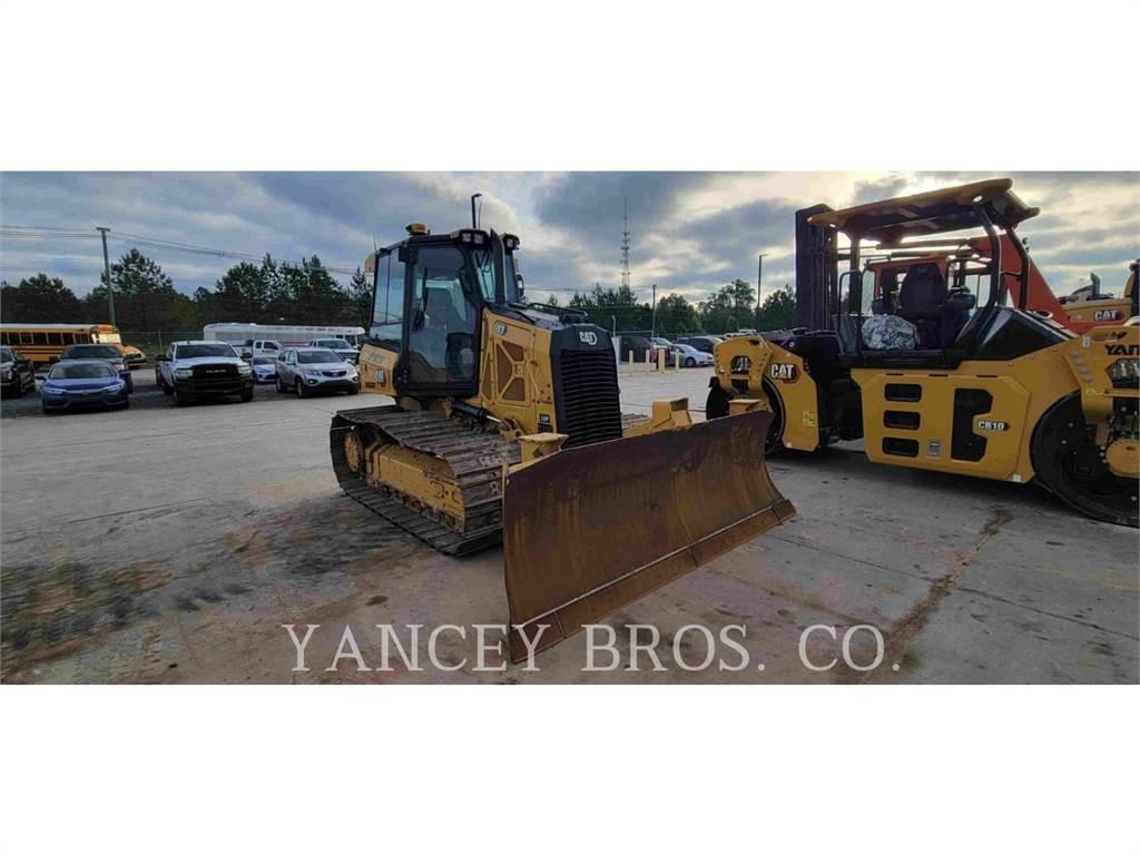 CAT D3 LGP Buldooserid