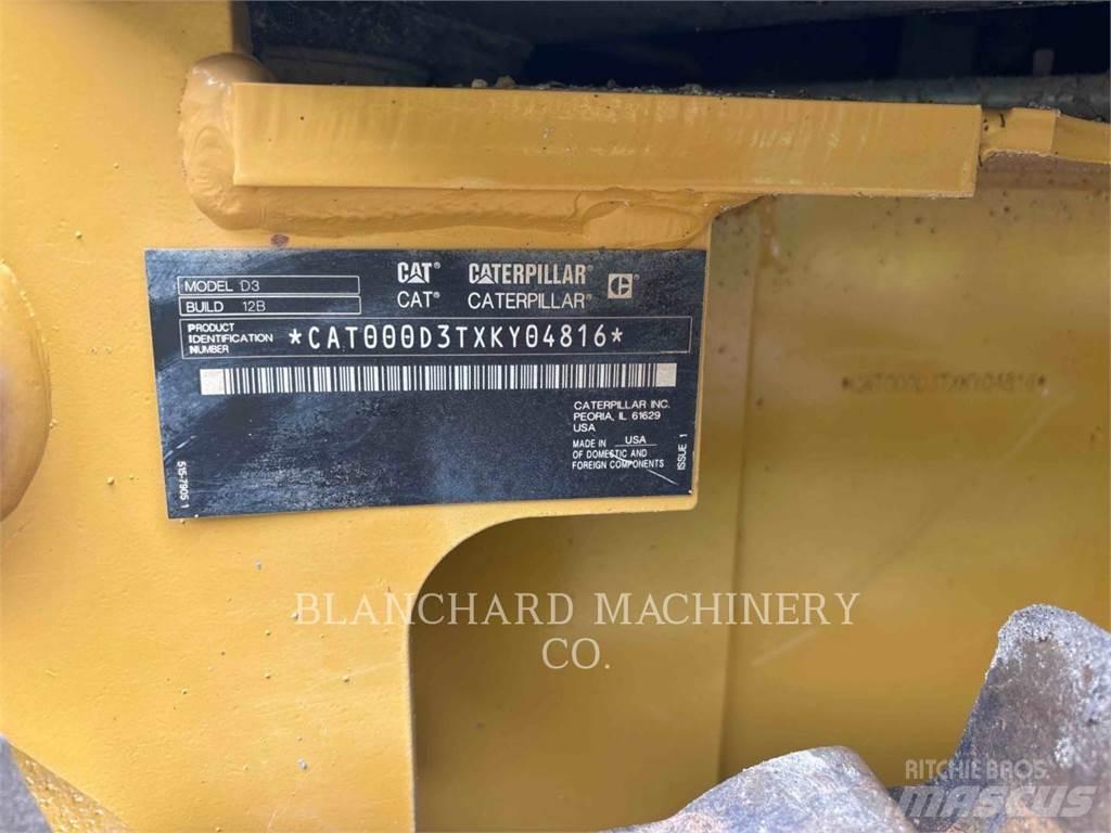 CAT D3 LGP Buldooserid