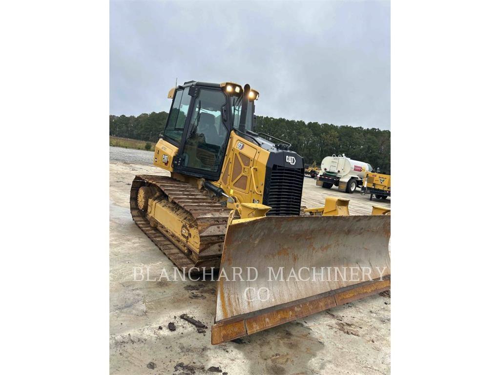 CAT D3 LGP Buldooserid