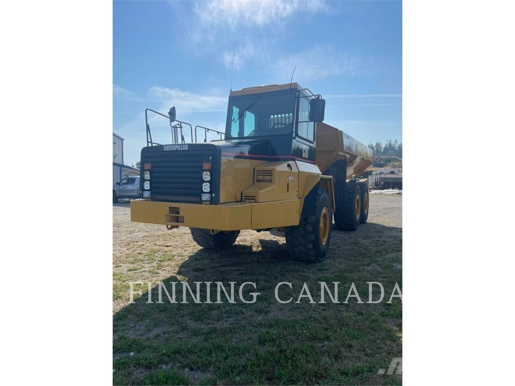 CAT D300E Liigendraamiga pinnaseveokid