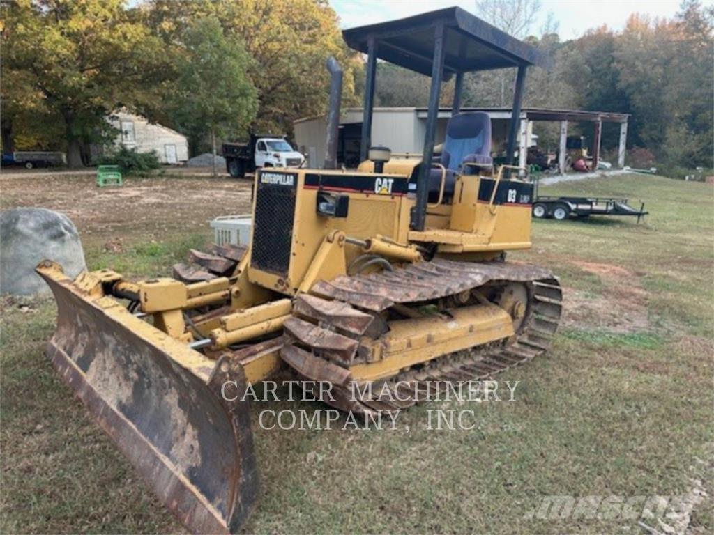 CAT D3BLGP Buldooserid