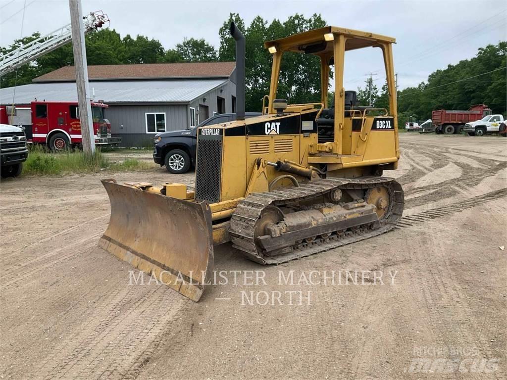 CAT D3CX Buldooserid