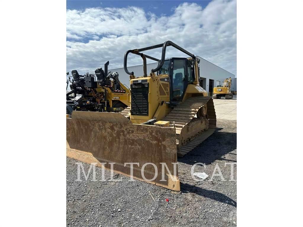CAT D3K Buldooserid