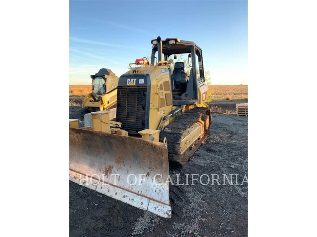 CAT D3K2 Buldooserid