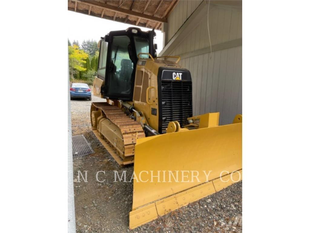 CAT D3K2 XLCB Buldooserid