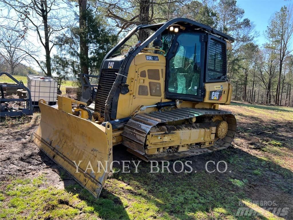 CAT D3K2LGP Buldooserid