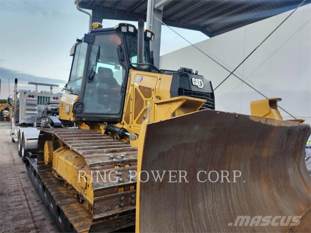 CAT D3LGPEW Buldooserid