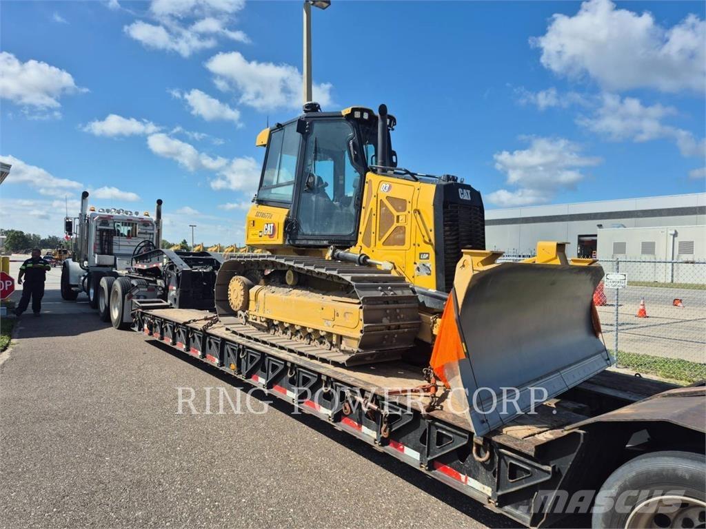 CAT D3LGPEW Buldooserid