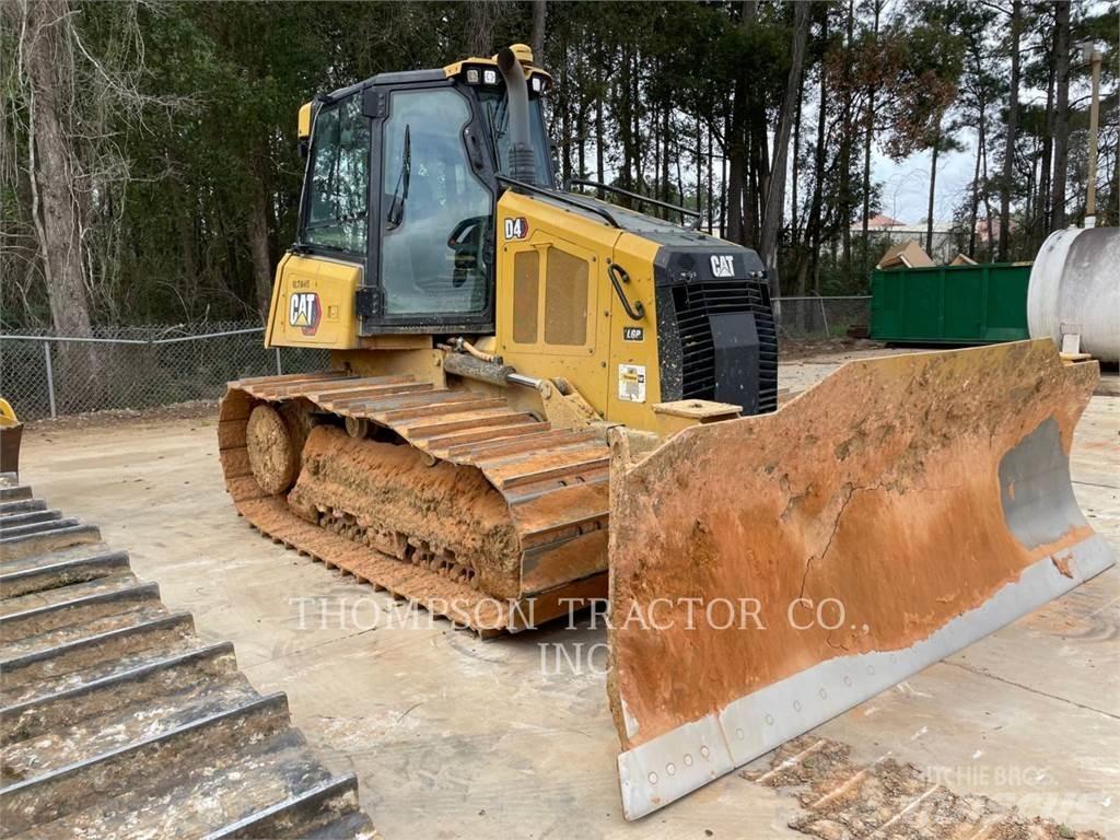 CAT D4 Buldooserid