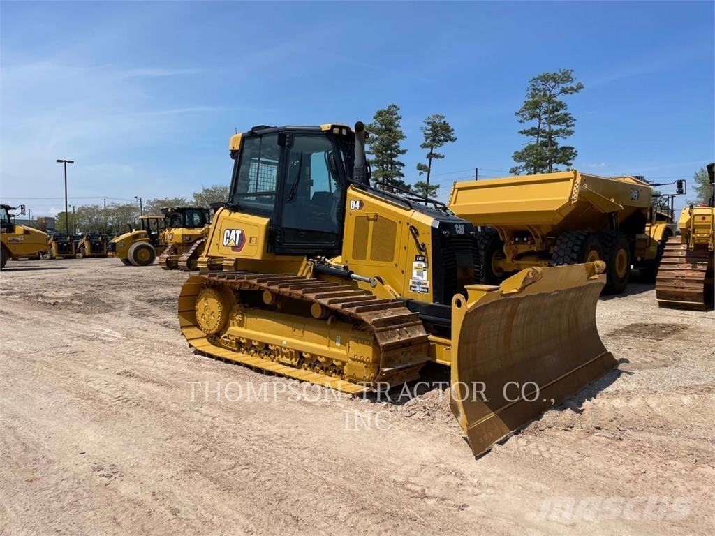 CAT D4 Buldooserid