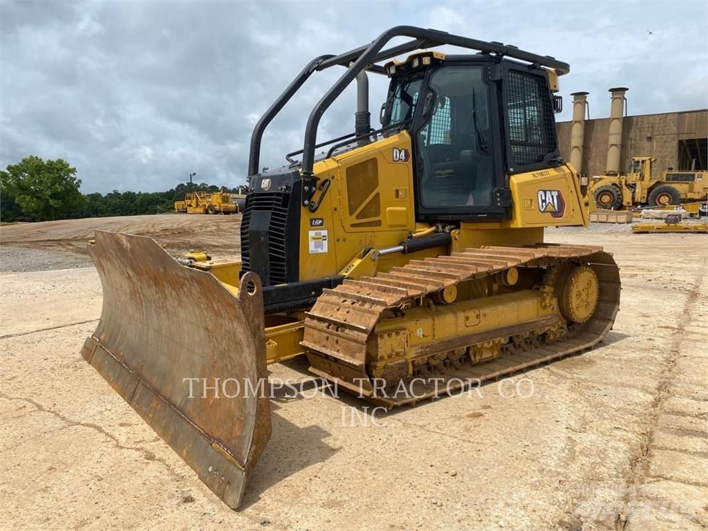 CAT D4 Buldooserid