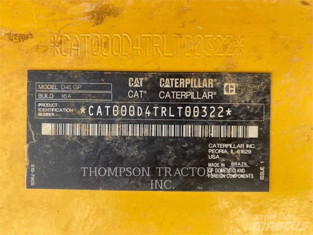 CAT D4 Buldooserid