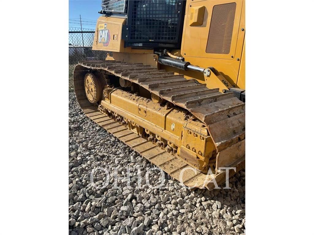 CAT D4-15 LGP Buldooserid