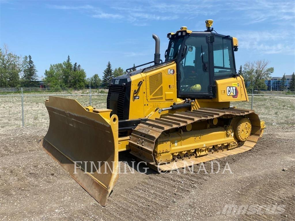 CAT D4-16 Buldooserid